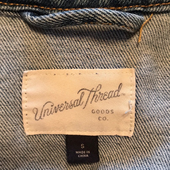 Oversized Jean Jacket - Picture 6 of 7